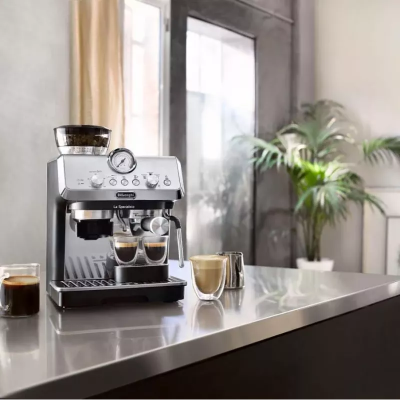 De’Longhi Dedica Arte EC9155.MB pusautomātiskais espresso automāts 2,5l