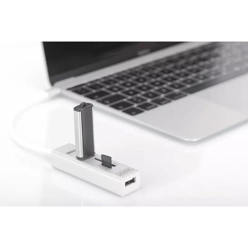 DIGITUS USB 2.0 Type C HUB ar karšu lasītāju 3x USB 2.0. 1x SD, 1x MicroSD ports Alumīnija korpuss