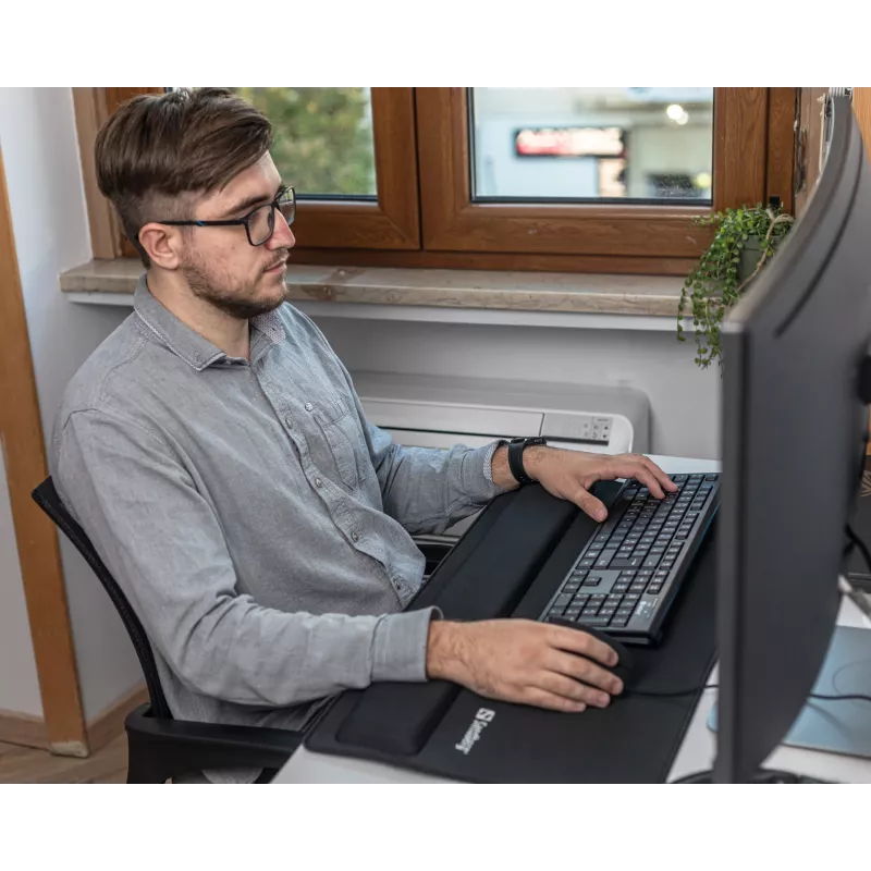 Sandberg Desk Pad Pro XXL, melns, vienkrāsains, plaukstas balsts, neslīdoša pamatne, spēļu peļu paliktnis