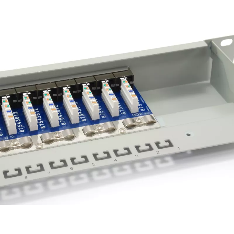 Equip 16 portu Cat.6 ekranēts sadales panelis, gaiši pelēks, RJ-45, zelts, Cat6, stiprināšana statīvā, 1U, pelēks