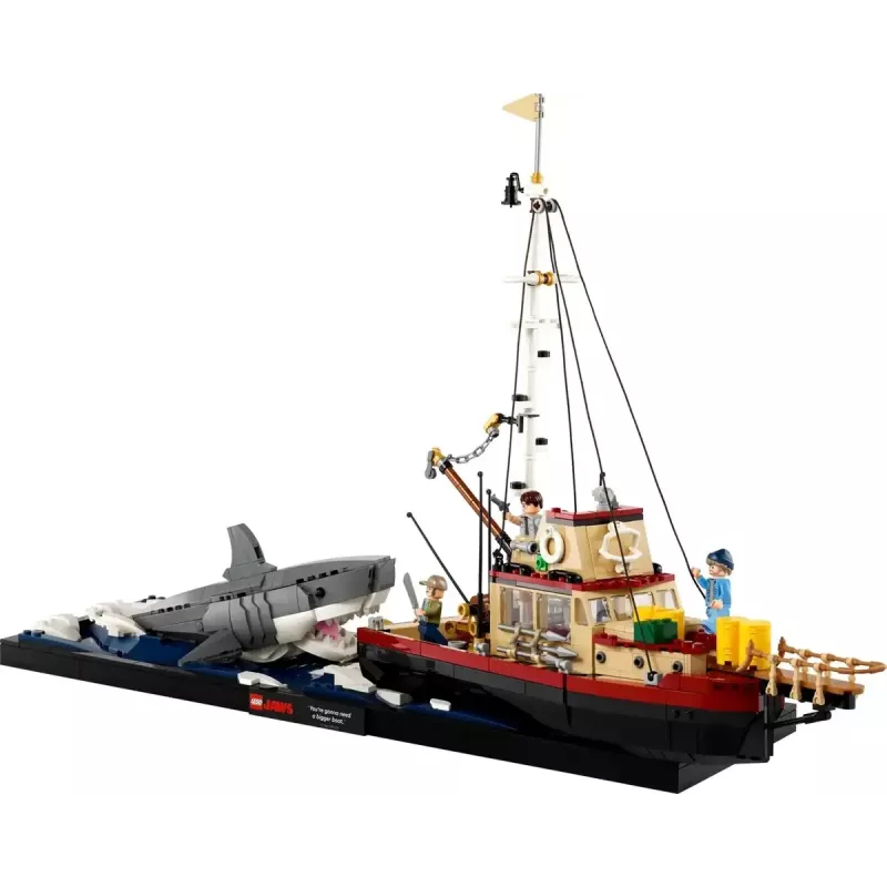 Konstruktors LEGO Ideas 21350 Jaws komplekts — 1497 detaļas, 3 minifigūras, laiva un ikoniskā haizivs, ieteicamais vecums 18+