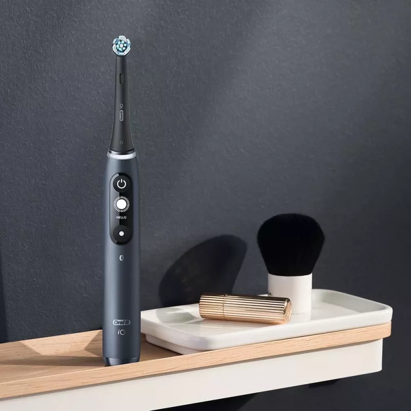 Oral-B iO elektriskā zobu birste pieaugušajiem Rotējoša zobu birste Melna