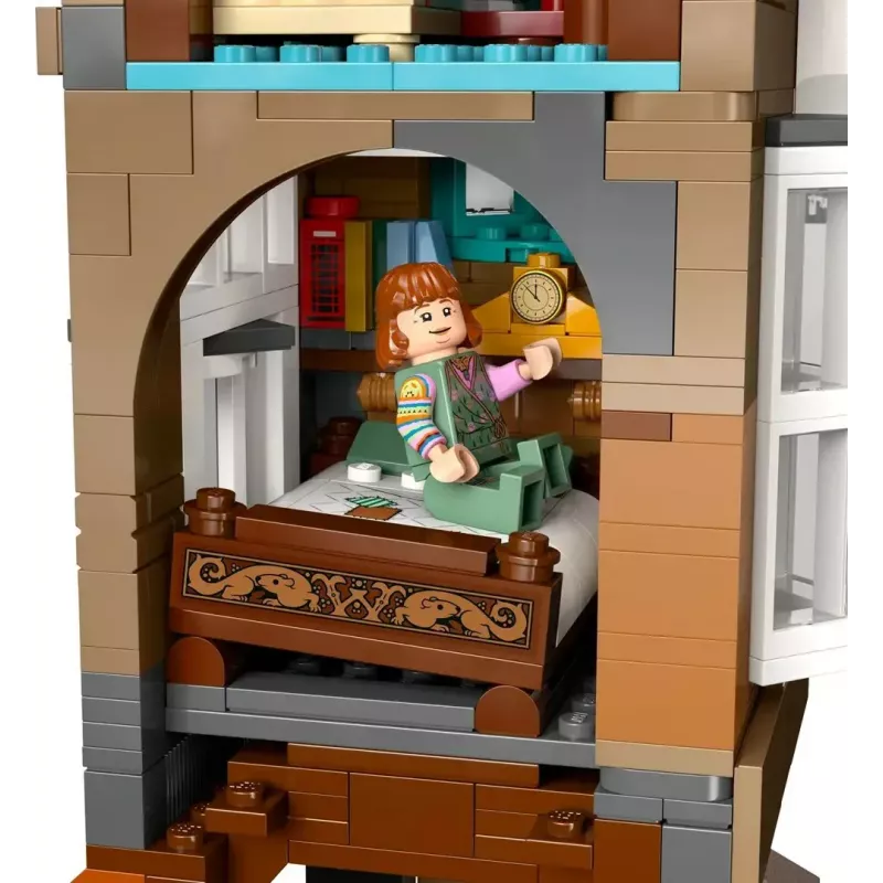 LEGO Harry Potter The Burrow Collectors Edition 76437 būvkomplekts, 2405 detaļas, 10 minifigūras, 460×250×230 mm