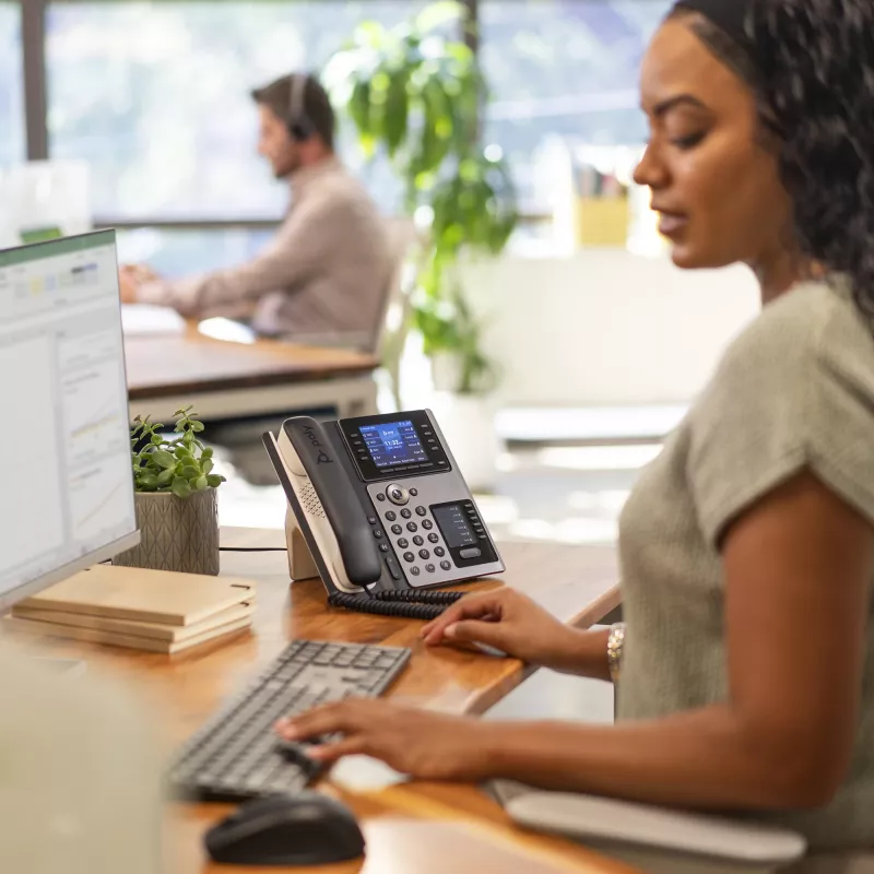 HP Poly Edge E450 IP tālrunis un PoE iespējots, IPS, 4:3, WPA2-Enterprise, EAP-TLS, HTTPS, ENERGY STAR, EAC, RoHS, Federal Communications Commission (FCC), CE, 0 - 40 °C