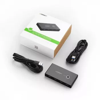 Ugreen 30768 saskarnes centrmezgls USB 3.2 Gen 1 (3.1 Gen 1) Type-A 5000 Mbit/s Melns