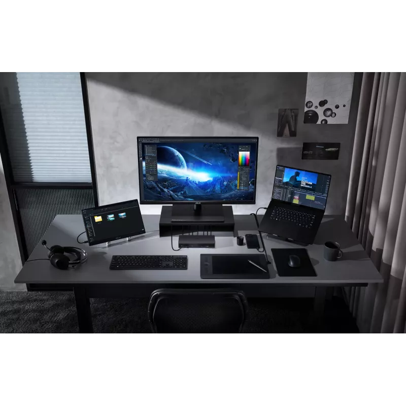 ASUS Master Thunderbolt 5 Dock DC510 Vadu melns