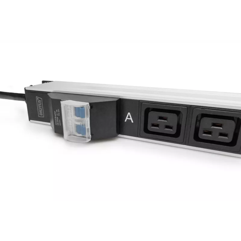 DIGITUS IT BASIC PDU. Vertikāls. 32A. 24 x C13. 4 x C19