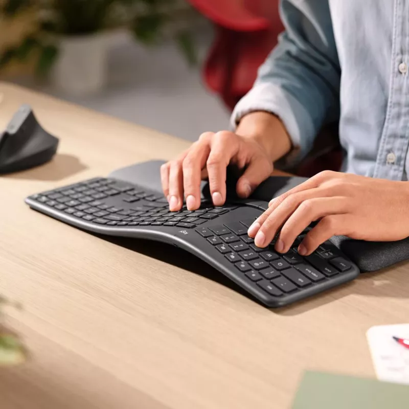 LOGITECH Ergo K860 - Bezvadu sadalītā tastatūra Graphite Qwerty US/starptautiskā