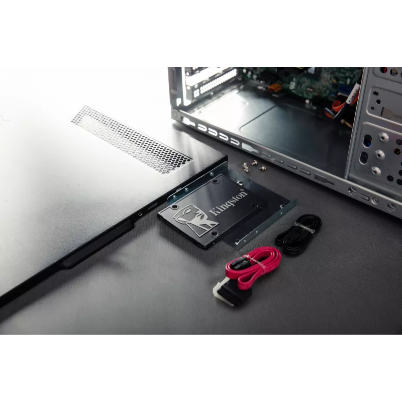 Kingston Technology 512G SSD KC600 SATA3 2.5 collas, 512 GB, 2.5 collas, 550 MB/s, 6 Gbit/s