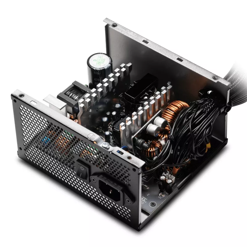 XPG PYLON 750W Barošanas bloks, 750 W, 100 - 240 V, 50/60 Hz, 10 - 5 A, aktīvs, 120 W
