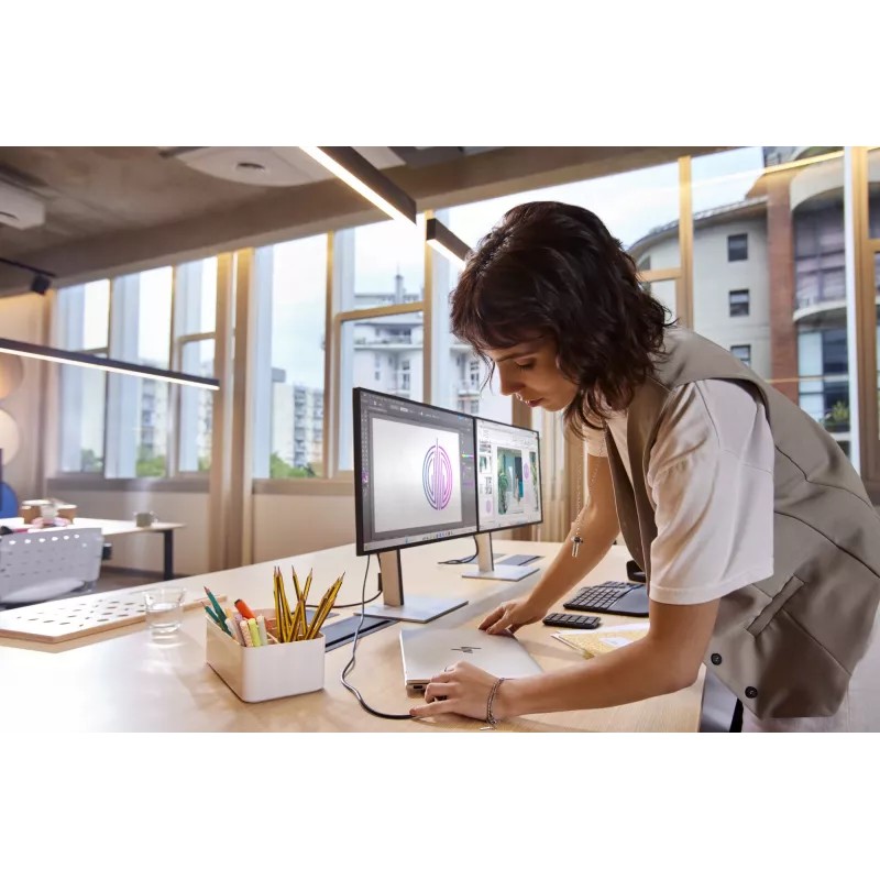 HP Series 7 Pro 27 collu QHD Thunderbolt 4 monitors - 727pu, 68,6 cm (27 colli), 2560 x 1440 pikseļi, Quad HD, LCD, 5 ms, Melns