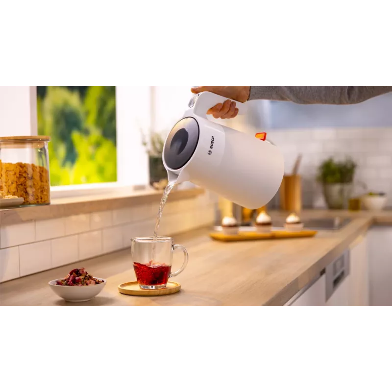 Elektriskā tējkanna Bosch TWK2M161, 1.7 L, 2400 W, balta, plastmasas korpuss, 360° bāze