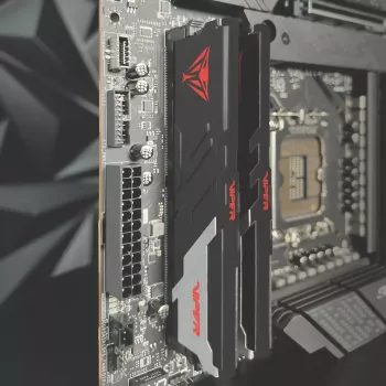 Galda DDR5 atmiņa PATRIOT Viper Venom 64 GB (2x32 GB) 6000 MHz CL36 1,35 V ar radiatoru