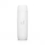 PoE adapteris UBIQUITI UACC-ADAPTER-POE-USBC — 48 V ieeja, 5 V 0,25 A izeja, kompakts 30,4×30,4×95 mm, balts