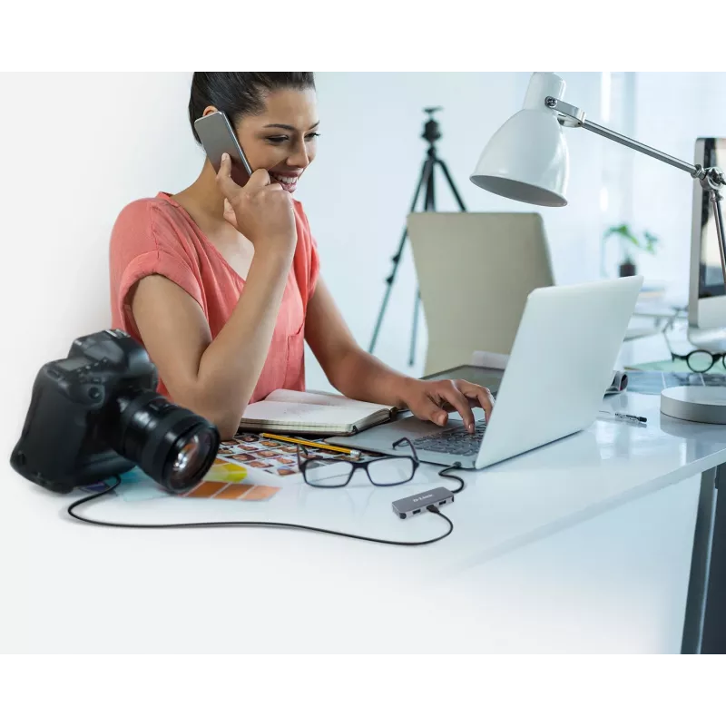 D-Link 6-in-1 USB-C centrmezgls ar HDMI/Gigabit Ethernet/barošanas piegādi