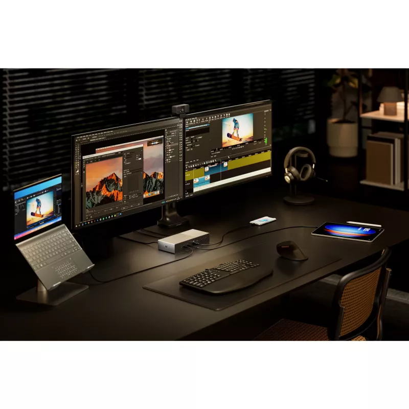 Kensington SD5000T5 EQ Thunderbolt 5 Triple 4K dokstacija ar 140W PD — Windows/macOS