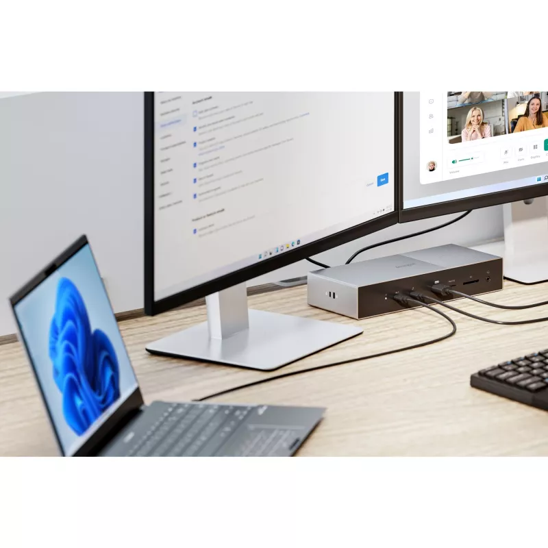 Kensington SD5000T5 EQ Thunderbolt 5 Triple 4K dokstacija ar 140W PD — Windows/macOS