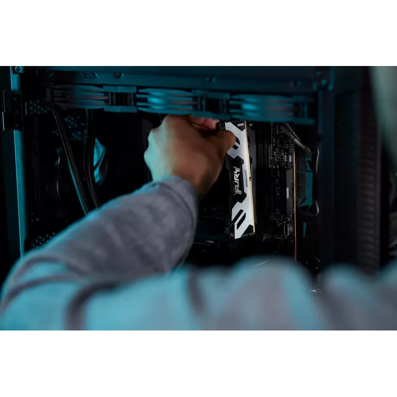 Kingston Technology FURY 32GB 6400MT/s DDR5 CL32 DIMM (2 gab. komplekts) Renegade Silver