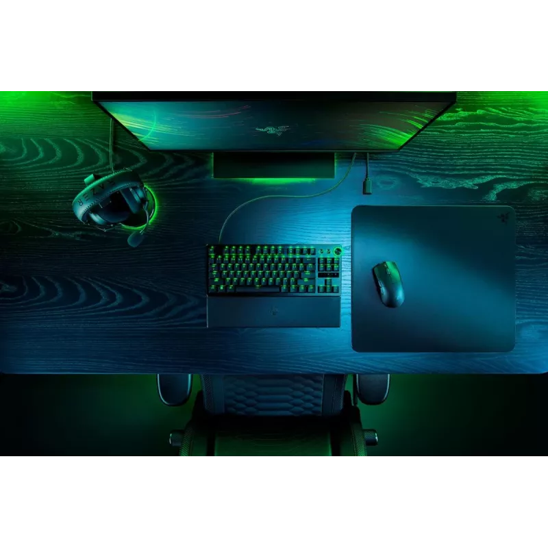 Razer Viper V3 Pro pele Labā rola RF Bezvadu + USB Type-C Optiskā 35000 DPI