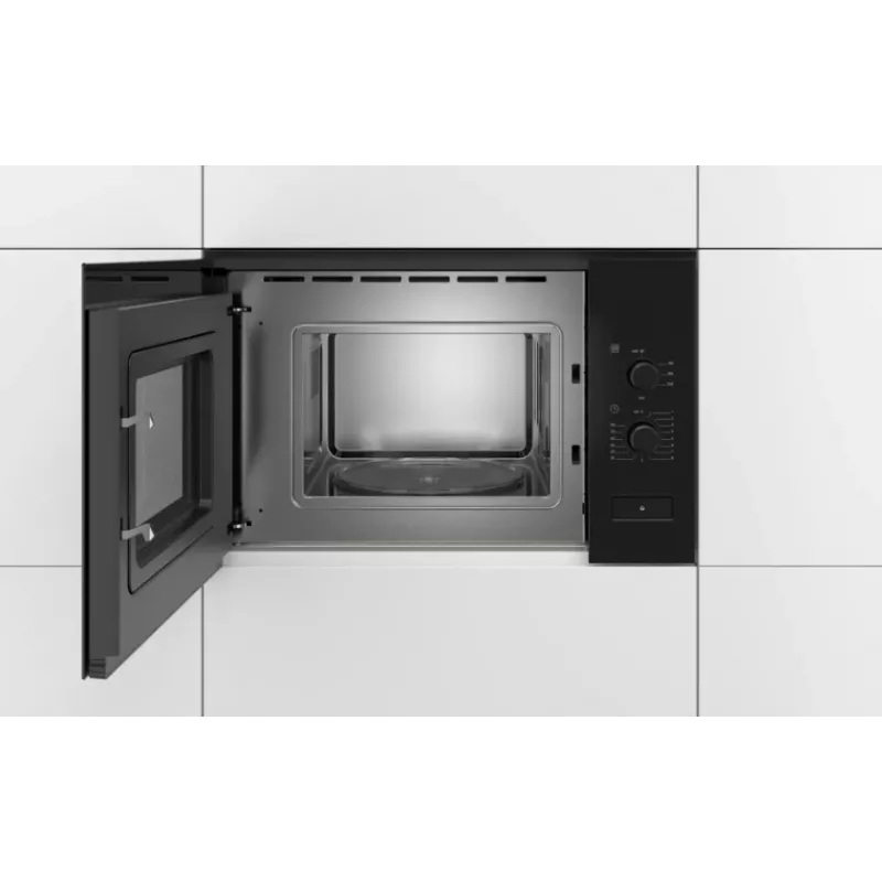 Iebūvējamā solo mikroviļņu krāsns Bosch Serie 4 BFL520MB0 — 800 W, 20 L, rotējoša vadība, melna