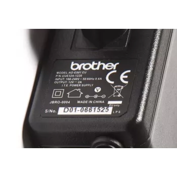 Brother ADE001EU strāvas adapteris iekštelpām melns