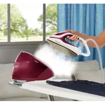 Tefal GV9220 tvaika gludināšanas stacija 2600 W Durilium AirGlide Autoclean zole Bordo, Balta