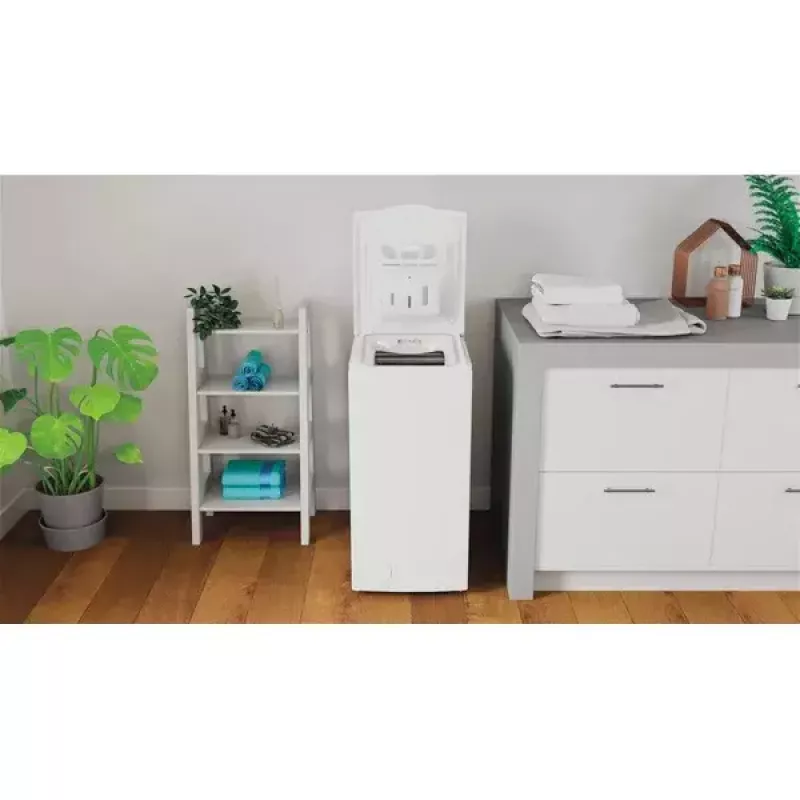Augšupielādējama veļas mašīna INDESIT BTW S60400 EU/N — 6 kg, 1000 apgr./min, energoefektivitātes klase C, balta