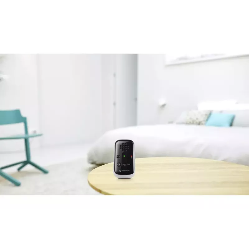 Audio mazuļa monitors Motorola PIP10 ar DECT bezvadu tehnoloģiju, augstas jutības mikrofonu, pārnēsājamu vecāku bloku