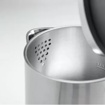Gorenje K15DWS elektriskā tējkanna 1,5 l 2200 W melna, nerūsējošais tērauds