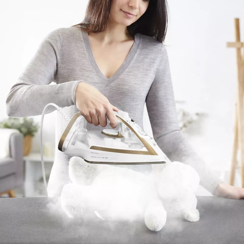 Tefal Puregliss FV8042 Sausās un tvaika gludeklis ar Durilium AirGlide Autoclean zoli 3000 W Bronza, Balts