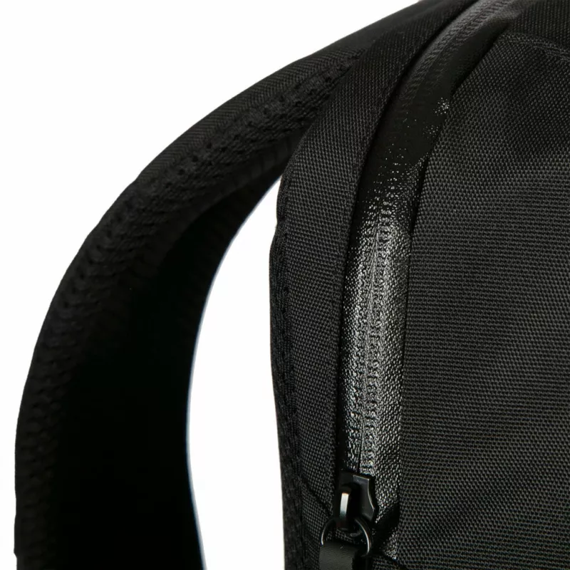 Mugursoma Targus Terra EcoSmart 40,6 cm 16 collas melna 2 nodalījumi