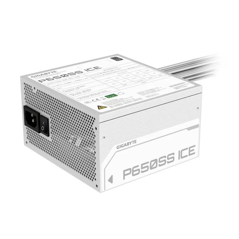 GIGABYTE P650SS ICE barošanas bloks - PCIe 5.0, 80 PLUS Silver, 120mm ventilators, ATX 3.0 saderīgs, EU kontaktdakša
