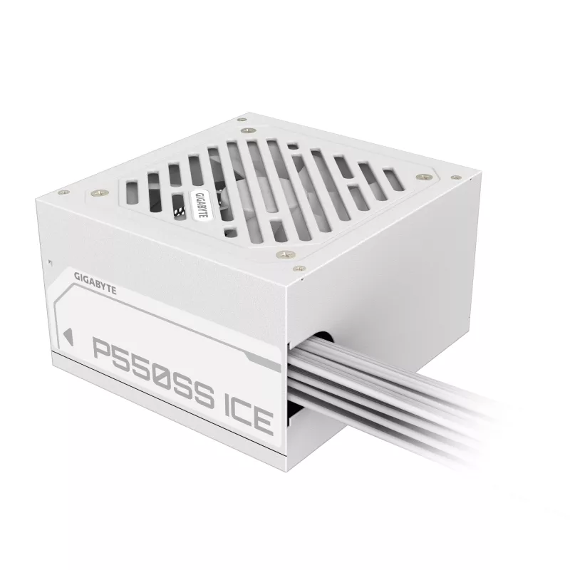 GIGABYTE P550SS ICE barošanas bloks - PCIe 5.0, 80 PLUS Silver, 120mm ventilators, ATX 3.0 saderīgs, EU kontaktdakša