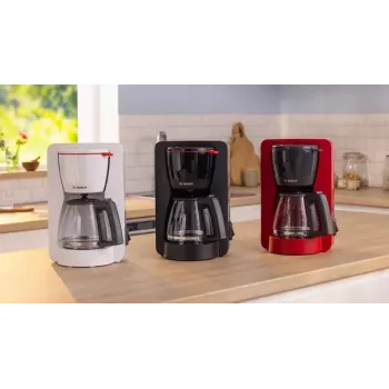 Pilienveida kafijas automāts Bosch TKA2M114 — 1,25 L ūdens tvertne, 15 krūzēm, sarkans