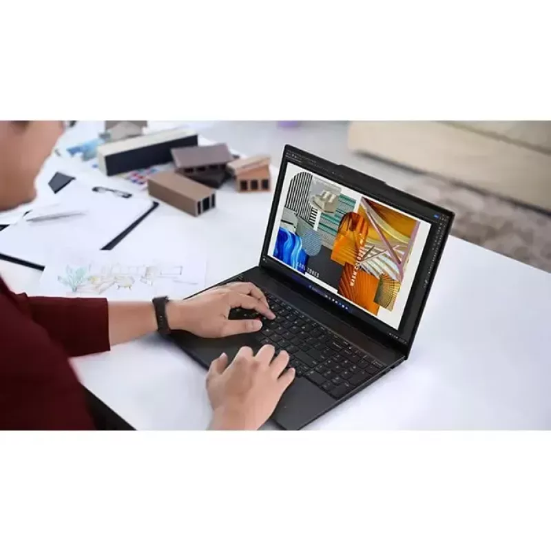 Portatīvais dators Lenovo ThinkPad E16 Gen 3 (Intel) — 16 collu WUXGA, Intel Core Ultra 5 225U, 16 GB DDR5, 512 GB SSD, Windows 11 Pro, Melns