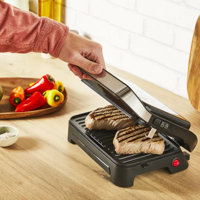 Kontaktgrils Tefal Inicio Compact GC270D10 — taisnstūra formas, 1000 W, restes augšdaļa, melns/nerūsējošais tērauds