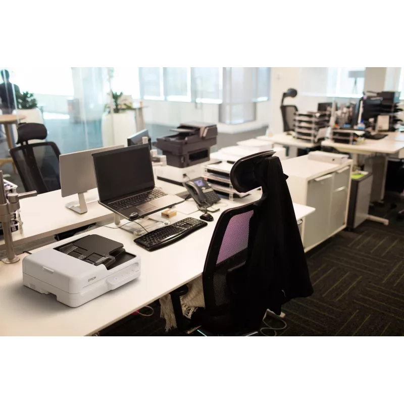 Epson WorkForce DS-1730 plakanvirsmas un ADF skeneris 1200 x 1200 DPI A4 melns, balts