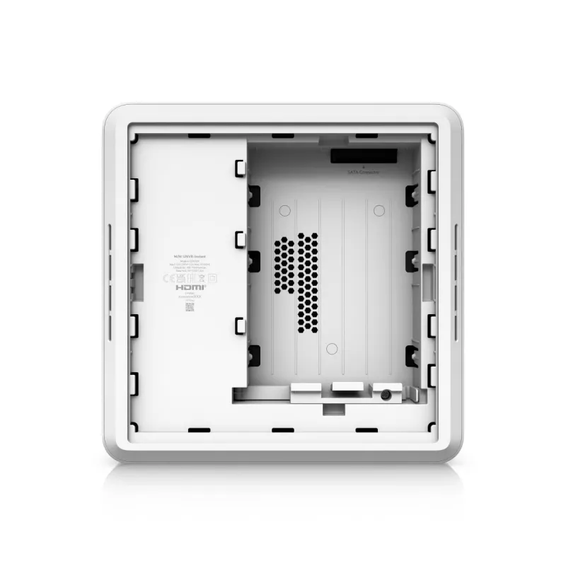 Tīkla video reģistrators UBIQUITI UNVR-Instant 3840x2160, 1,7 GHz, 6 PoE porti, 7 RJ-45, 1×3,5 collu HDD, HDMI