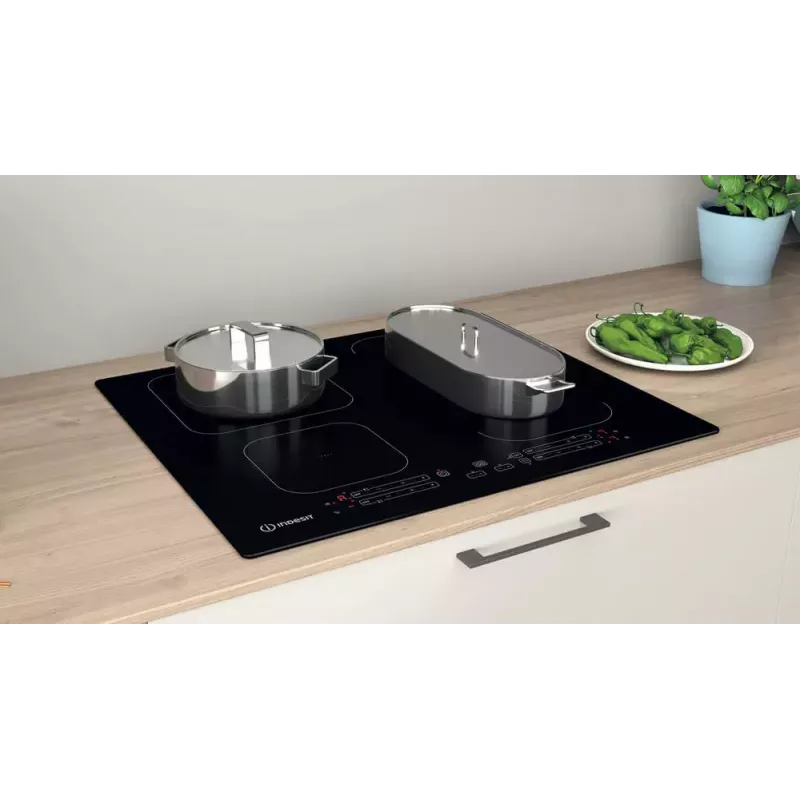Indesit IB 65B60 NE melna iebūvējama 59 cm zonas indukcijas plīts 4 zonām(-s)