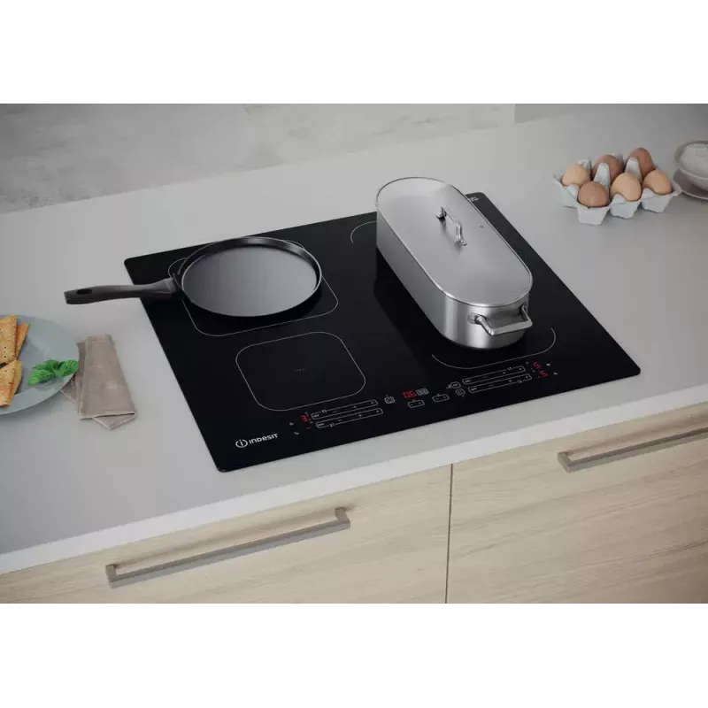 Indesit IB 65B60 NE melna iebūvējama 59 cm zonas indukcijas plīts 4 zonām(-s)