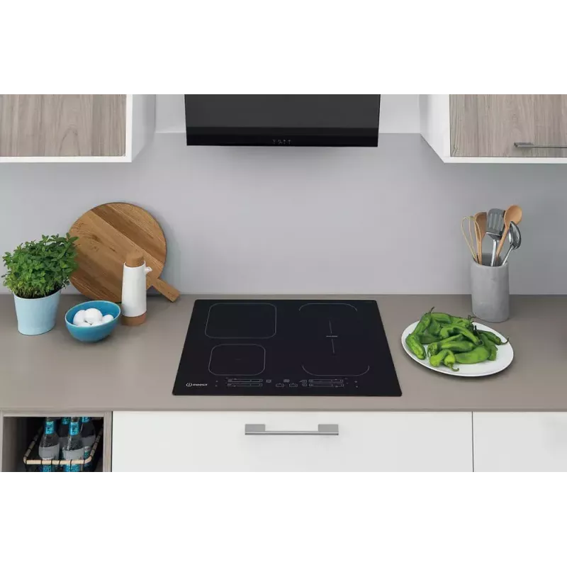 Indesit IB 65B60 NE melna iebūvējama 59 cm zonas indukcijas plīts 4 zonām(-s)