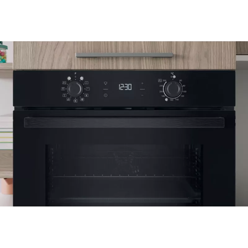 Iebūvēta elektriskā cepeškrāsns INDESIT IO K58HS B — 71 L, hidrolītiskā tīrīšana, konvekcija, grils, tvaiks