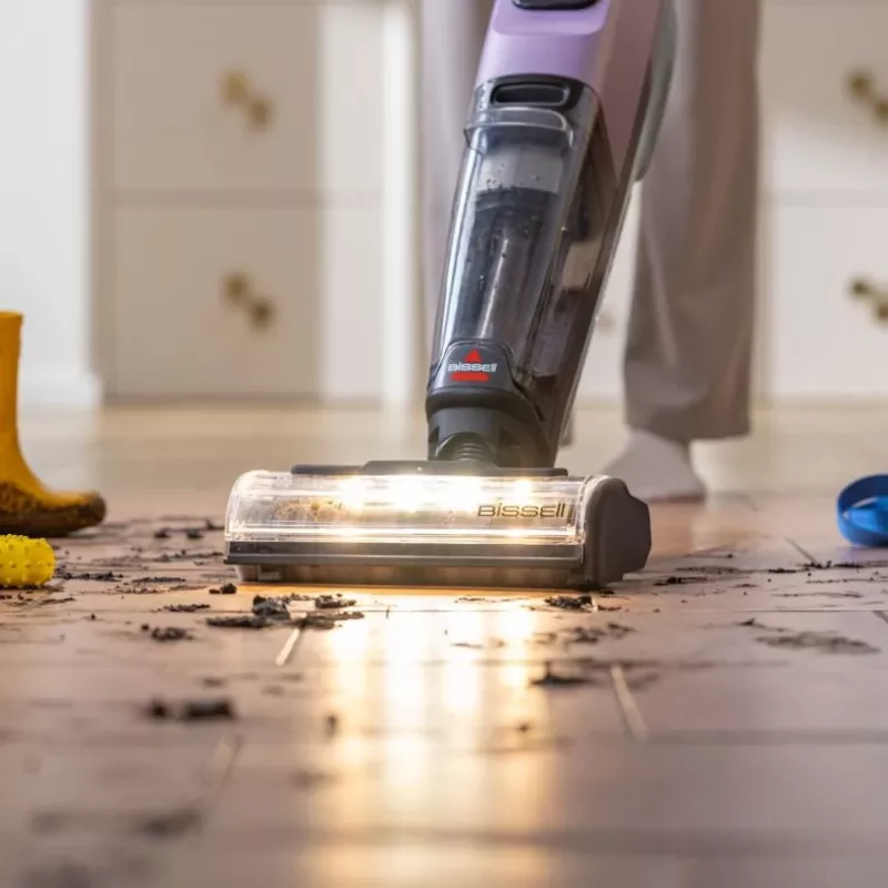 Bissell 4330N stieņa putekļsūcējs/elektriskā slota ar akumulatoru, sausā un mitrā tīrīšana, bez maisa, 0,44 L, melns