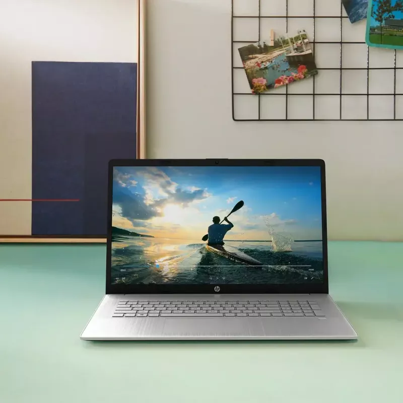 Klēpjdators HP 17-cp3114nw 17,3 collas Ryzen 7 7730U 16GB 512GB Win11Home