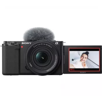 Sony ZV-E10 + E PZ 16-50mm F3.5-5.6 OSS II MILC 24.2 MP CMOS 6000 x 4000 pikseļi Melns