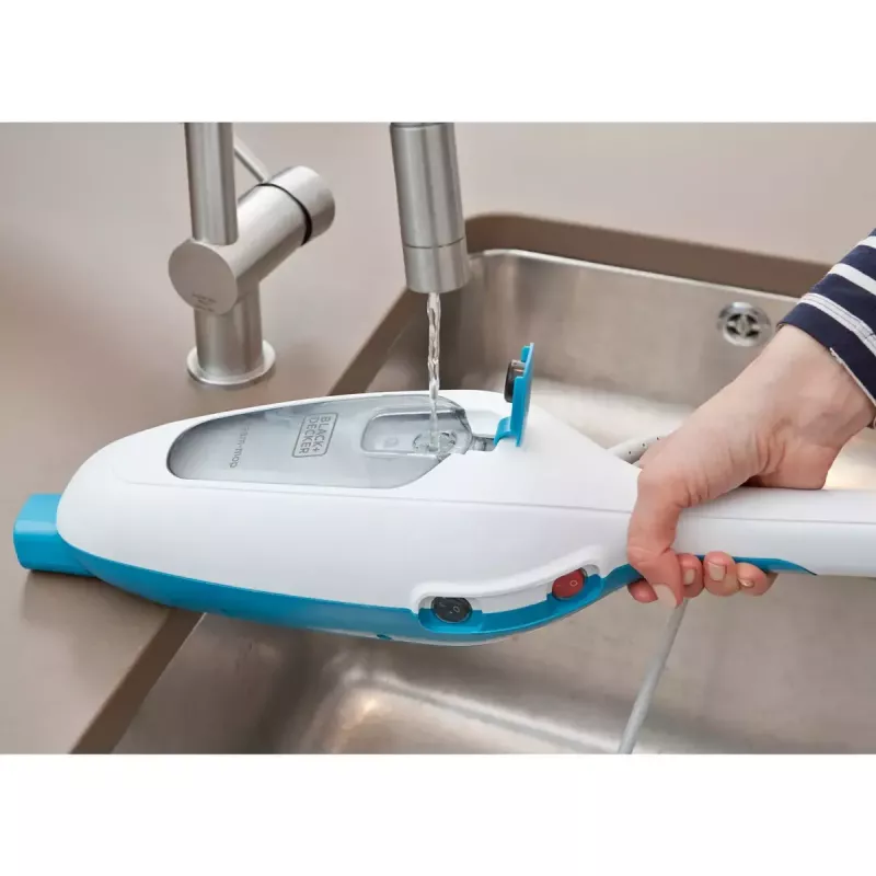 Stick vacuum Melns & Decker FSMH13E5-QS – 1300 W, ar vadu, 4.8 m kabelis, zils