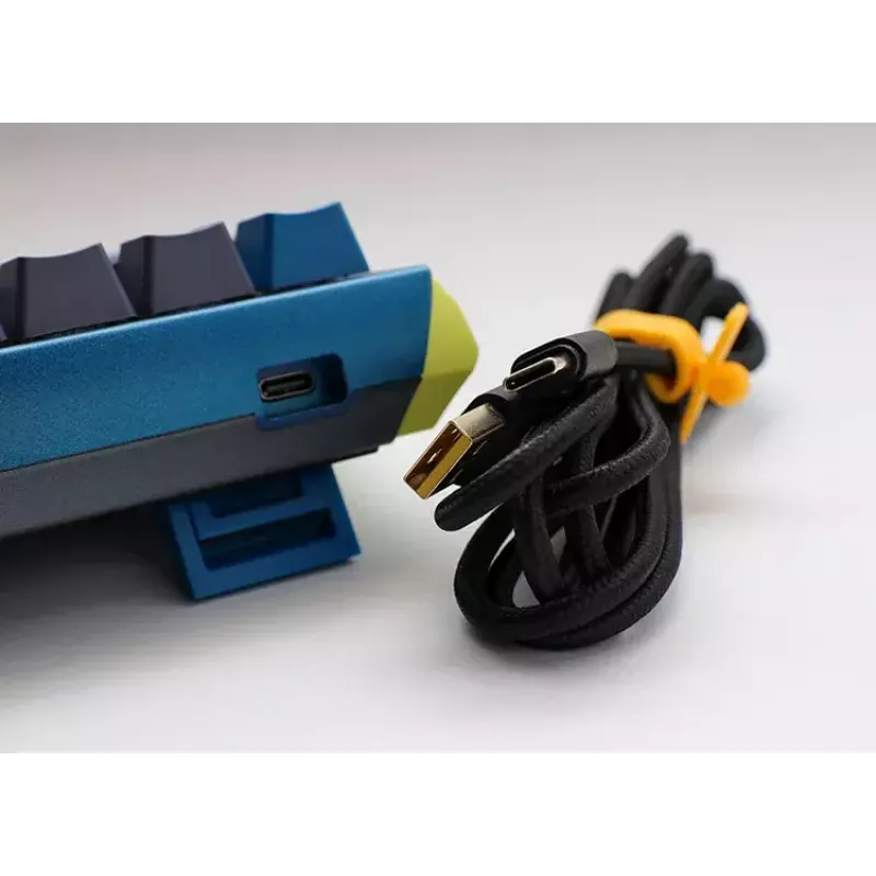 “Ducky One 3 Daybreak Mini” tastatūra, spēlēm, USB, vācu, melna, zila, zaļa