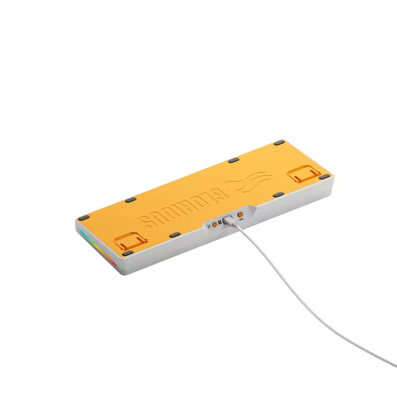 Mehāniskā spēļu tastatūra GLORIOUS GMMK 3 65% balta — vadu USB, RGB, QWERTY (US)