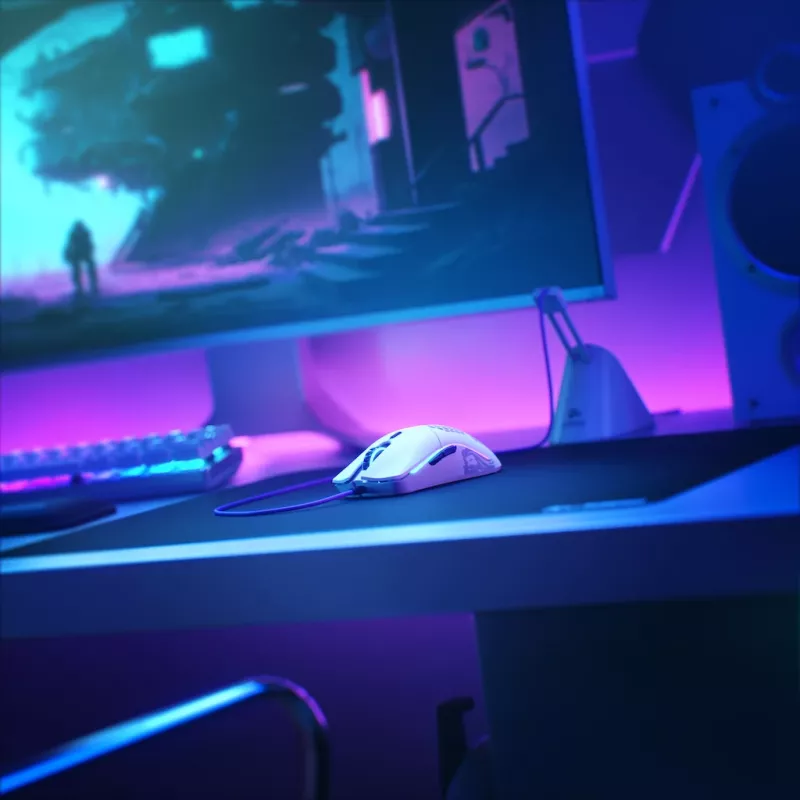 Glorious Gaming Glorious Model O- pele parastā (balta), labās rokas, optiskā, USB A tipa, 3200 DPI, balta