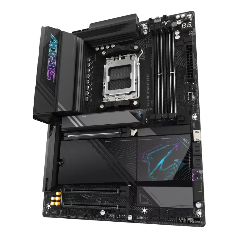 GIGABYTE X870E AORUS PRO mātesplate - atbalsta AMD Ryzen 9000 procesorus, 16+2+2 fāžu digitālais VRM, līdz 8000MHz DDR5 (OC), 3xPCIe 5.0 + 1xPCIe 4.0, Wi-Fi 7, 2.5GbE LAN, USB 4